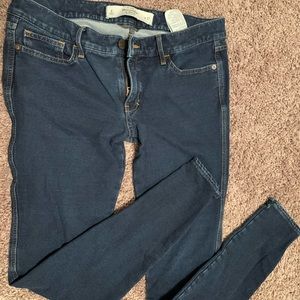 Abercrombie & Fitch Perfect Stretch